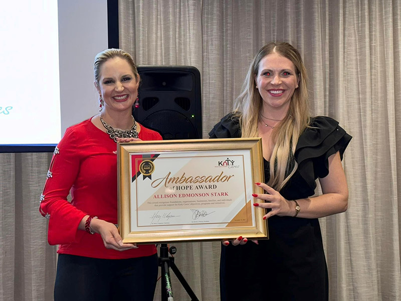 Allison-Edmondson-Stark Allison Edmondson Stark with Brittany Francis