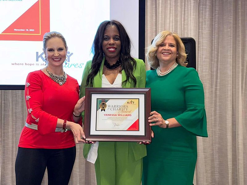 Vanessa-Williams Vanessa Williams and Friends